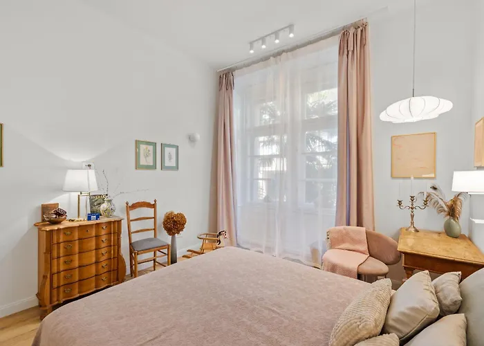 Maxim's Muenz * Pula