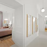Maxim's Muenz Apartment Pula