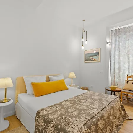 Maxim's Muenz Apartament Pula