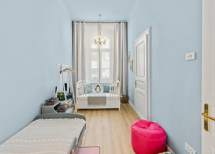 Maxim's Muenz * Pula